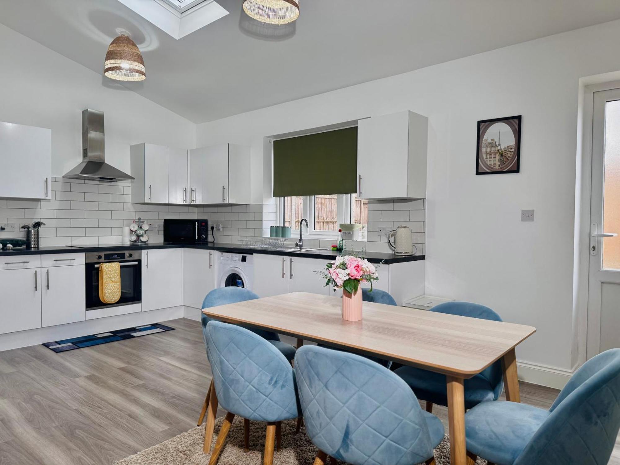 Cosy 1-Bed Flat 30Min To Central London & Parking Exterior foto