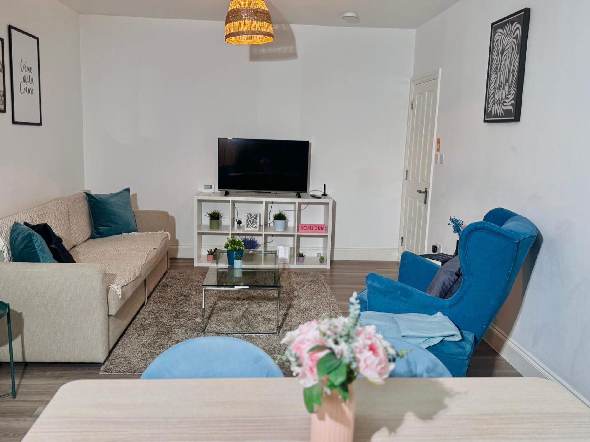 Cosy 1-Bed Flat 30Min To Central London & Parking Exterior foto